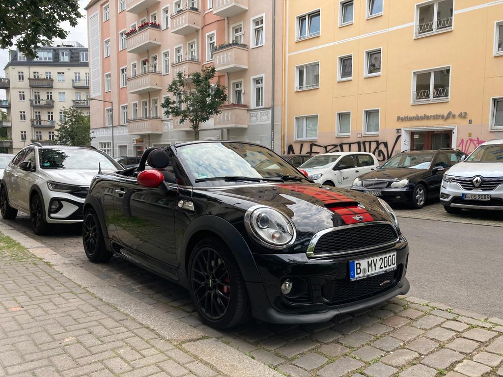 MINI John Cooper Works Roadster