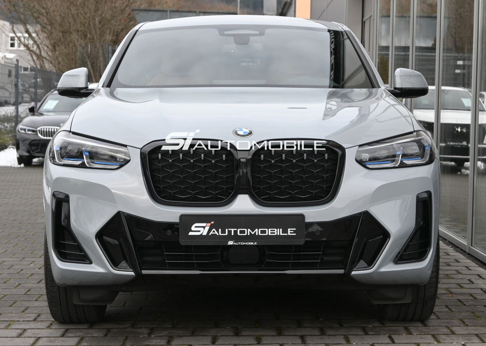 Fahrzeugabbildung BMW X4 xDr30d M SPORT °UVP 96.290€°AHK°M-SITZ°STHZG°