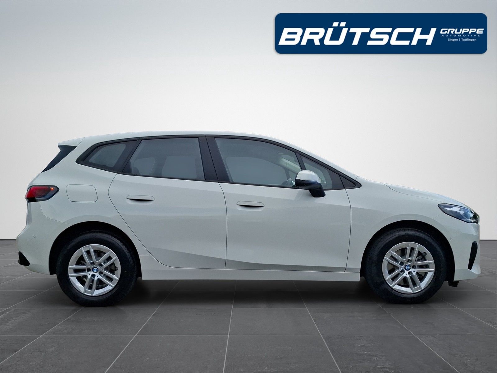 BMW 218 i Active Tourer AUTOMATIK / NAVI / LED / HEA - Image 8