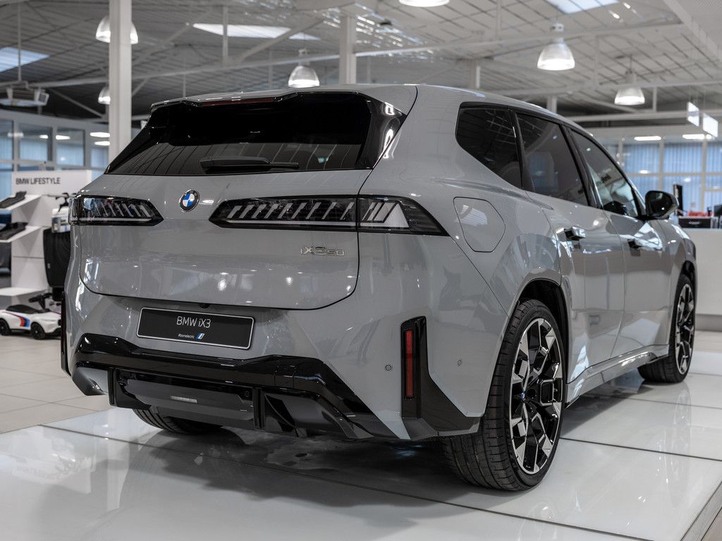 BMW iX3 - Bild 5