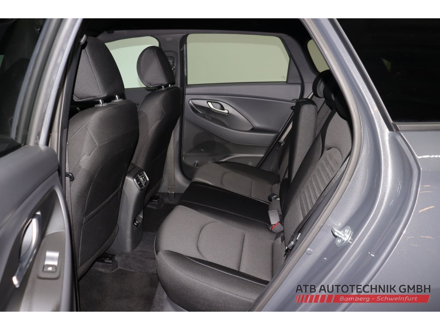Fahrzeugabbildung Hyundai i30 Kombi Advantage 1.5 T-GDi 48V DCT