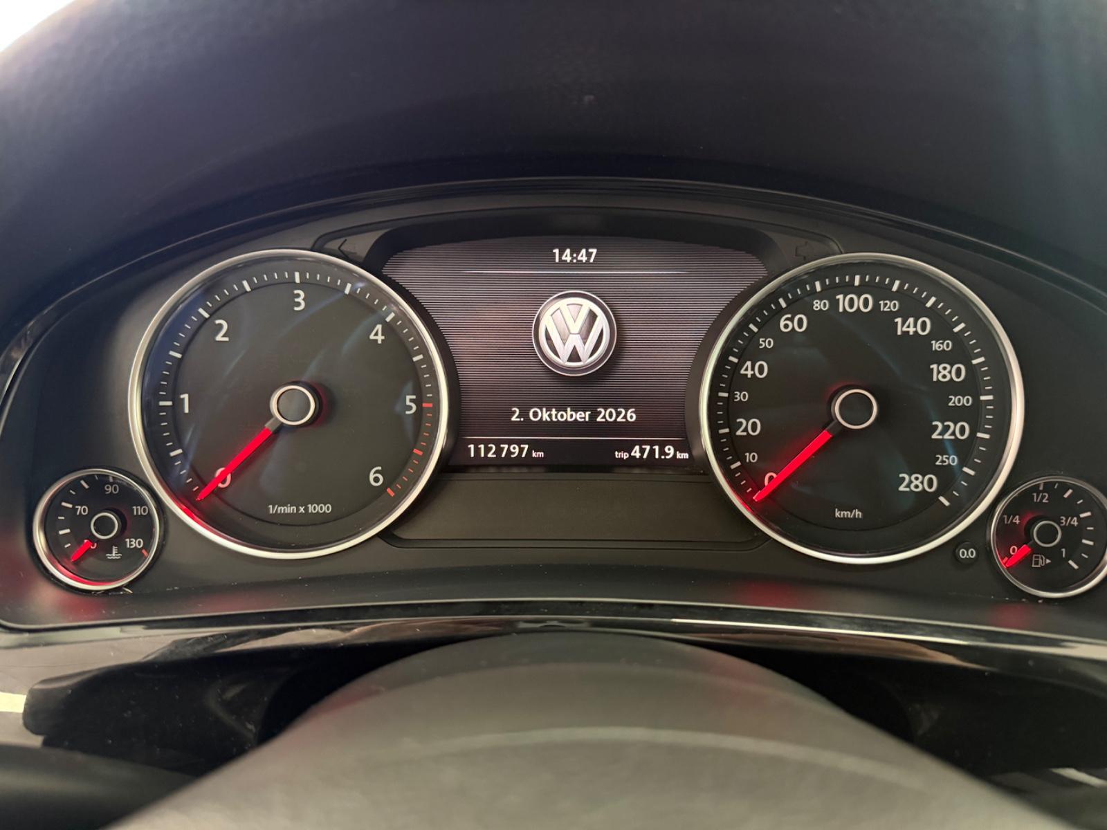 VOLKSWAGEN TOUAREG V6 TDI 3.0 204ch 4MOTION - CUIR - GPS RNS 850 - XÉNON - SIÈGES CHAUFFANTS - ATTELAGE 3,5T