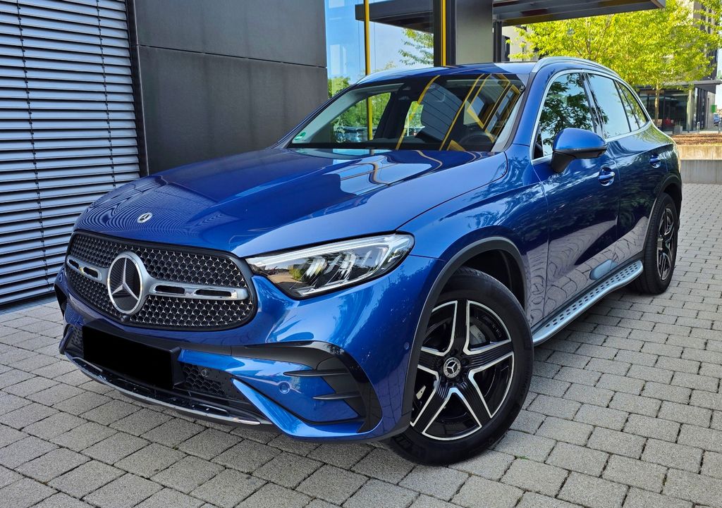 Image of Mercedes-Benz GLC 220