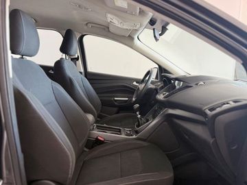 Ford Kuga - 8