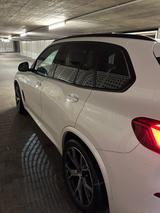 BMW X5 xDrive30d -M-Paket PANO AHK STANDh - BMW X5 Gebrauchtwagen in Stuttgart