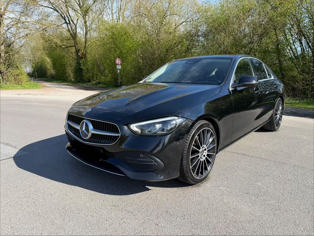 Image of Mercedes-Benz C 220