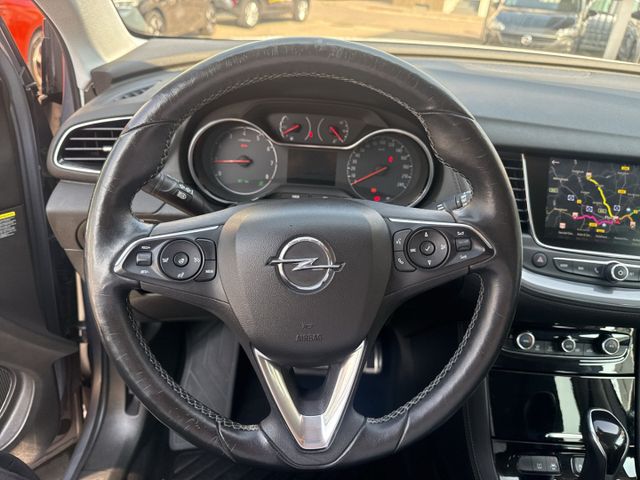 Grandland INNOVATION 1.2 Turbo NAVI BI-LED AGR-S