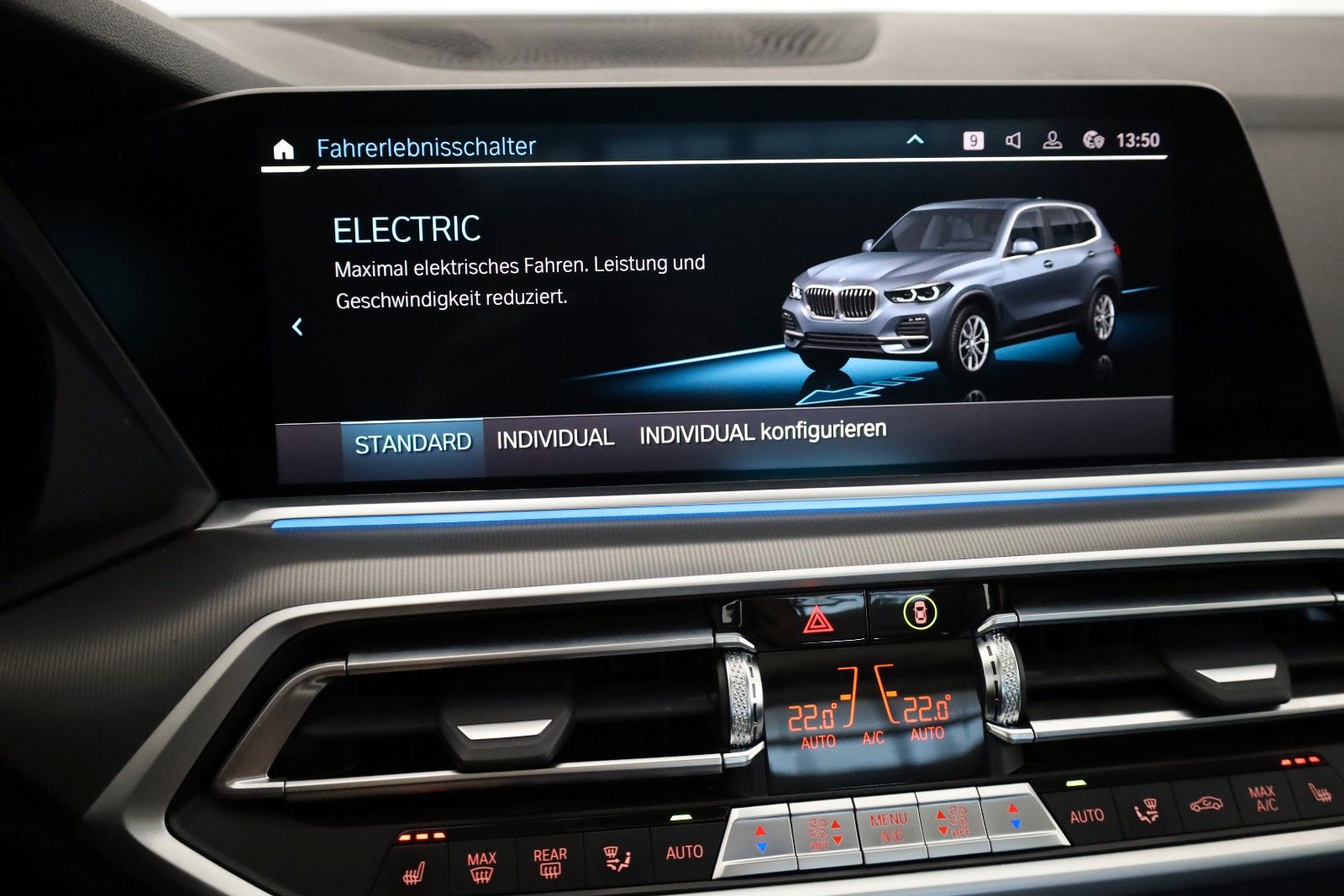 Fahrzeugabbildung BMW X5 xDrive 45 e,Kamera,Memory Si,Panorama,AHK el.