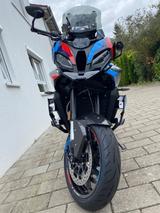 BMW M 1000 XR
