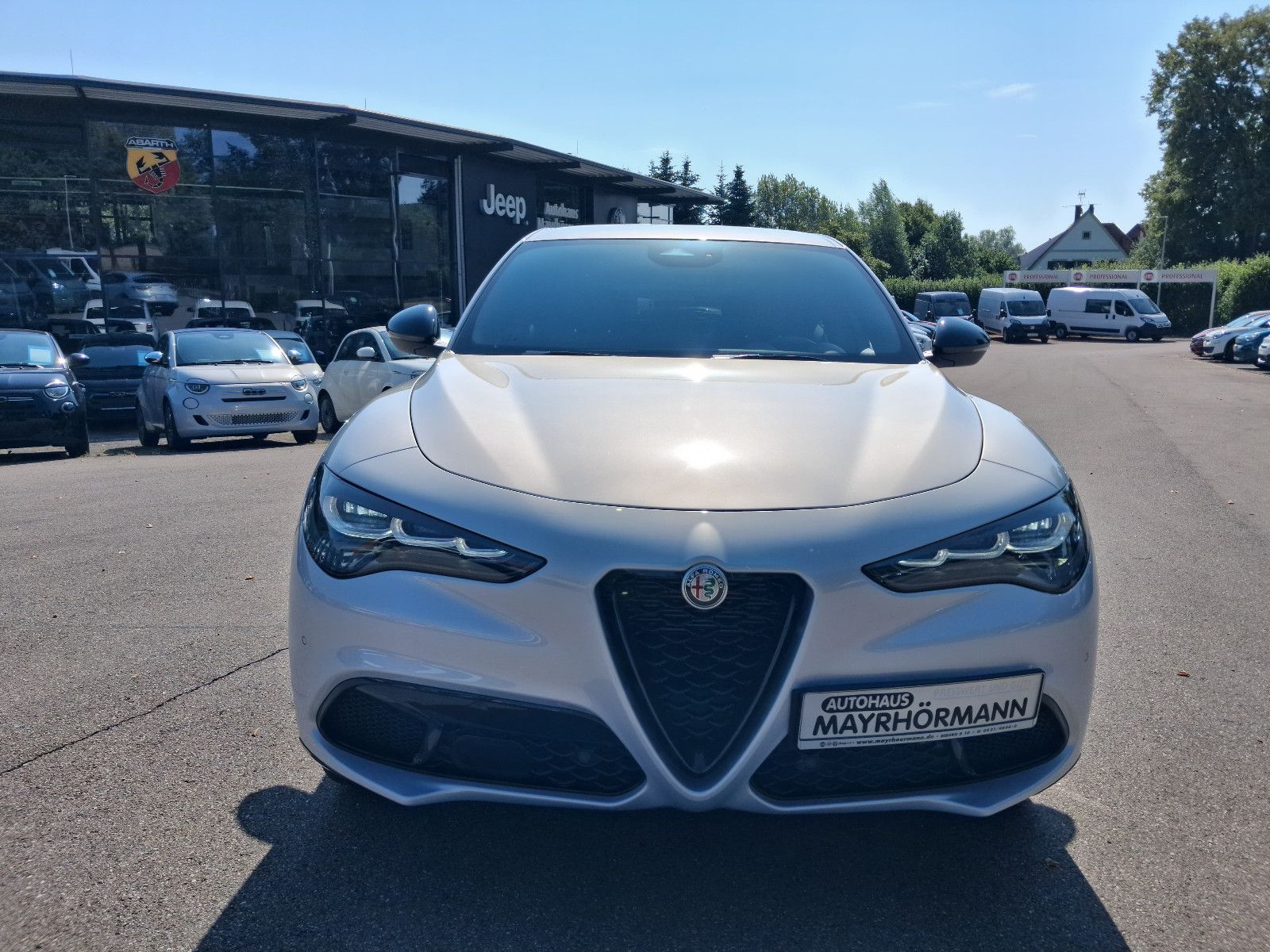 Fahrzeugabbildung Alfa Romeo Stelvio Veloce Q4 Allrad 280PS