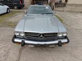Mercedes-Benz SL 380 - blaue Mercedes-Benz SL 380
