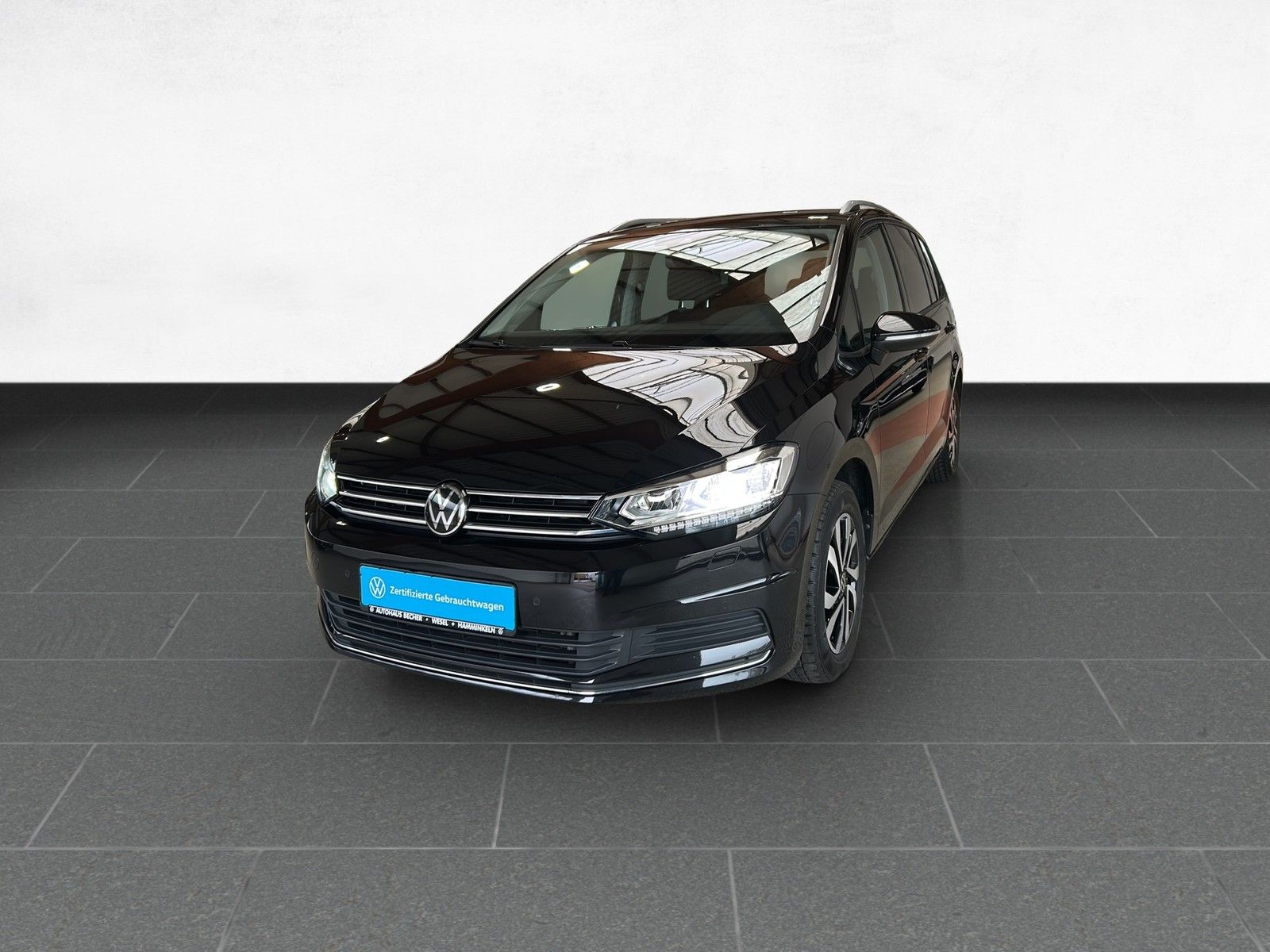 Volkswagen Touran Comfortline 1.5 TSI DSG AHK NAVI LED foto 2