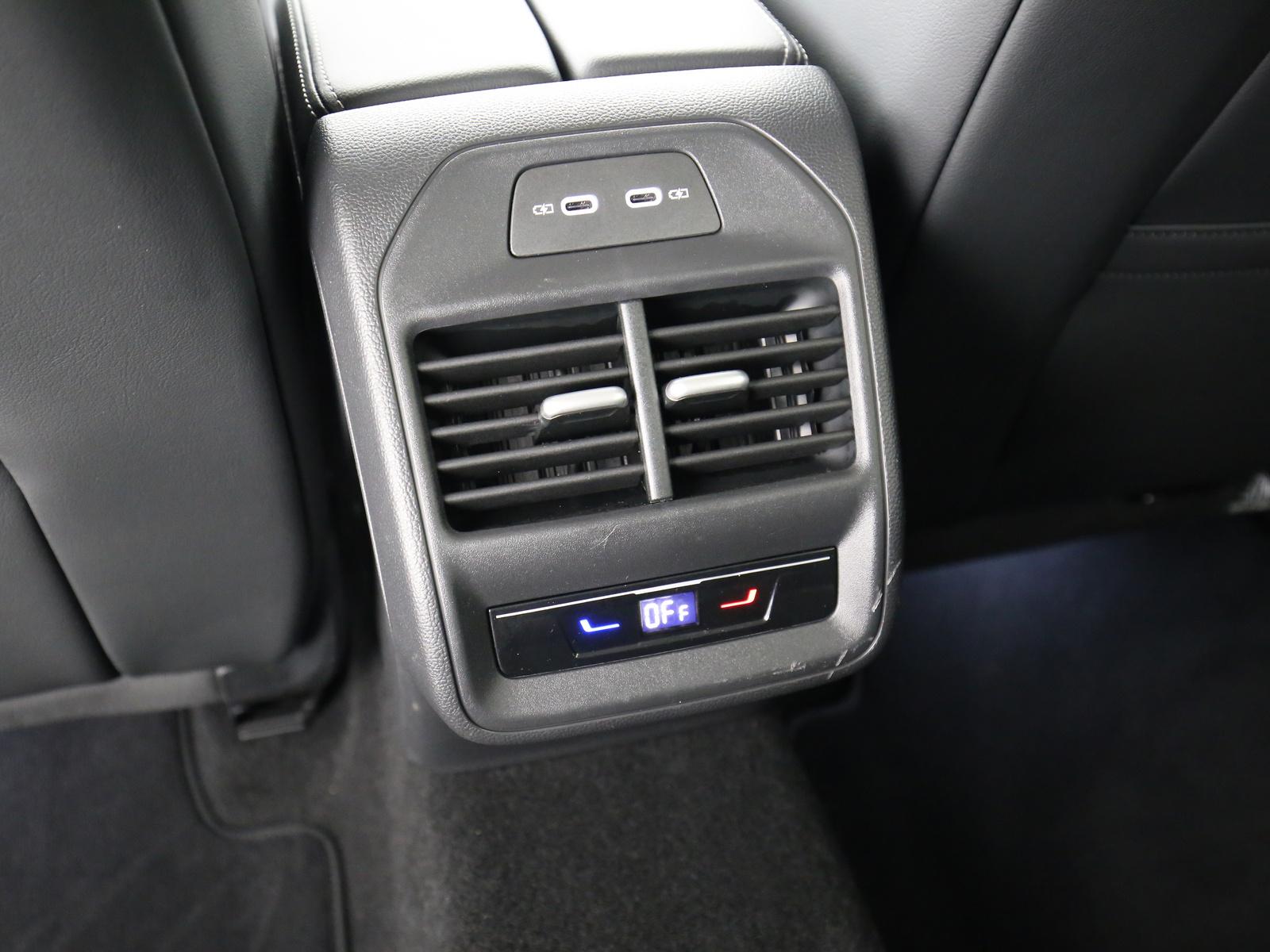Volkswagen Passat 1,5 l eTSI DSG Business LED Navi, миниатюра 27