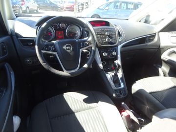 Opel Zafira - 9