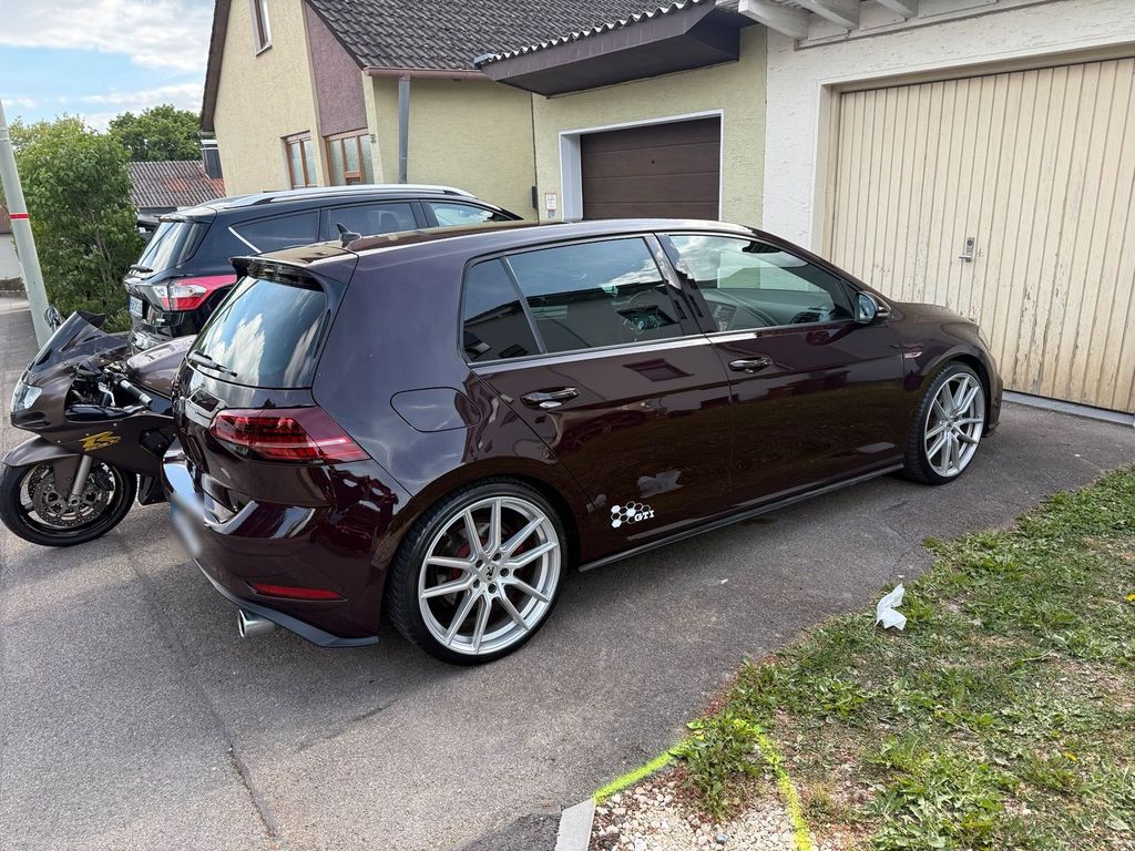 Image of Volkswagen Golf
