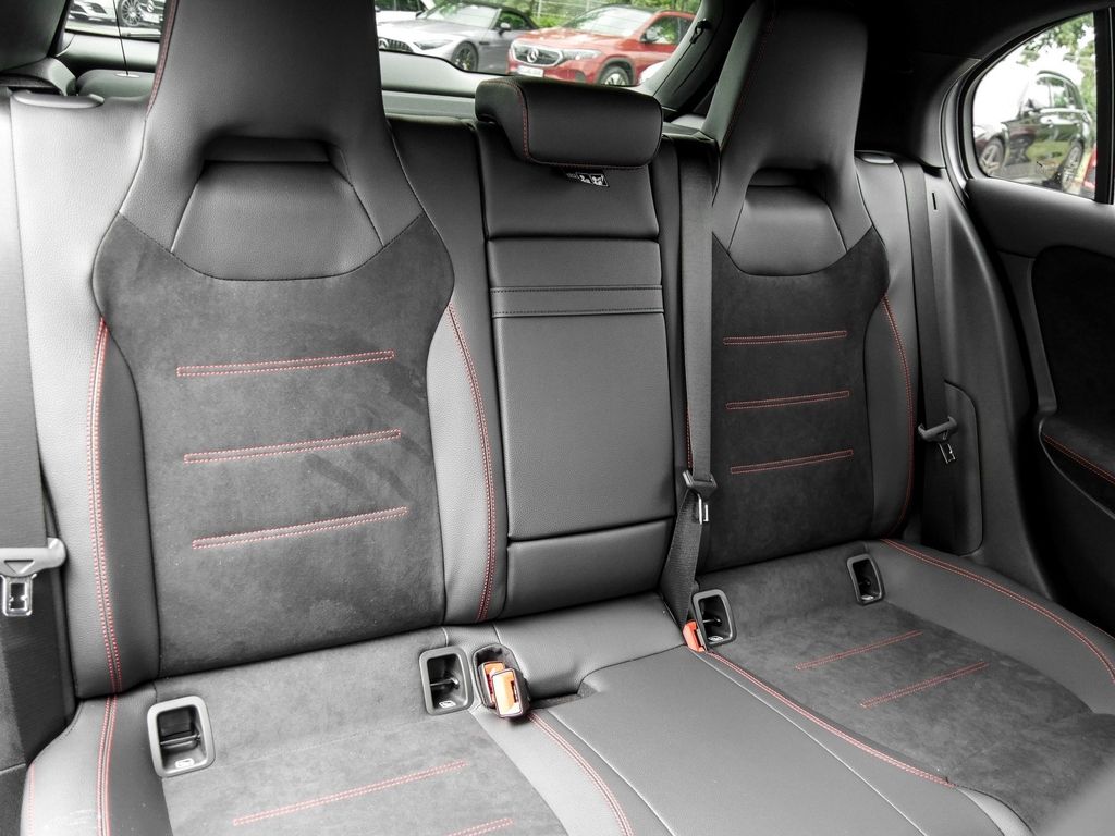 Mercedes-Benz A 180 Kompaktlimousine |AMG|NIGHT|LED|NAVI|KEYL