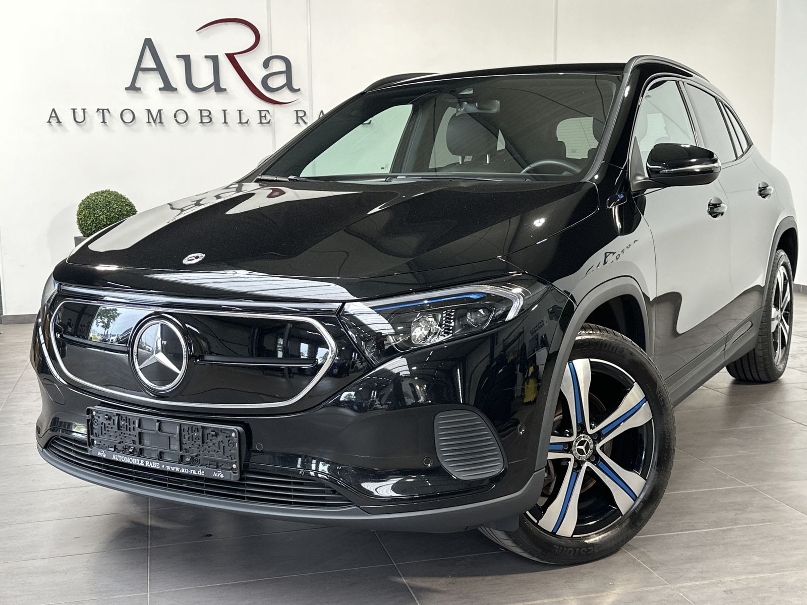 MERCEDES-BENZ EQA 250 Progressive NAV+LED+KAMERA+SHZ+PARKASS