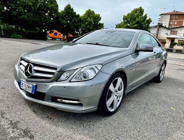 Mercedes-Benz Mercedes-benz E 220 E 220 CDI BlueEFFICIENCY Exe