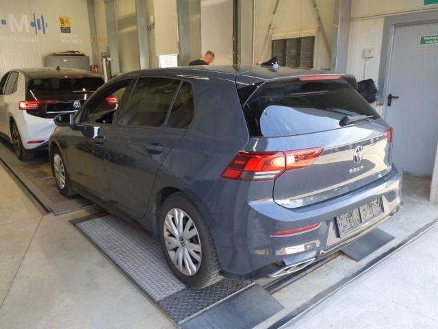 Volkswagen Golf - Bild 4