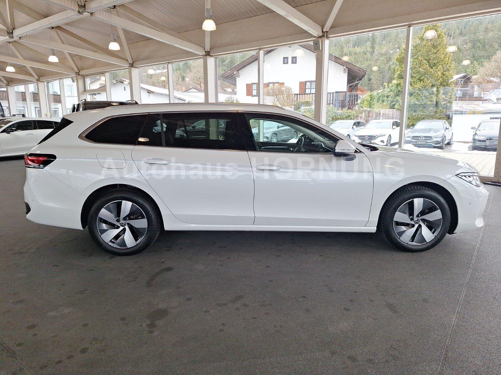 Volkswagen 1.5 eTSI BUSINESS AHK MASSAGE IQ.DRIVE LED 360°