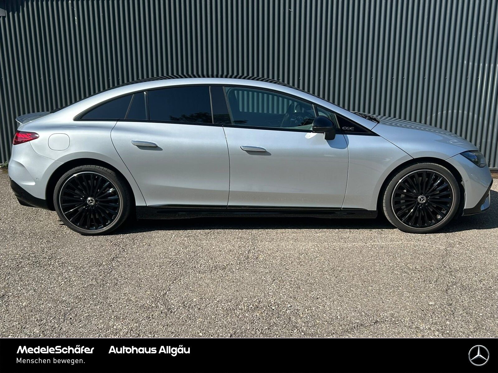 Mercedes-Benz EQE 300 AMG Night 21" D-Light AIRMATIC PanoSD foto 6
