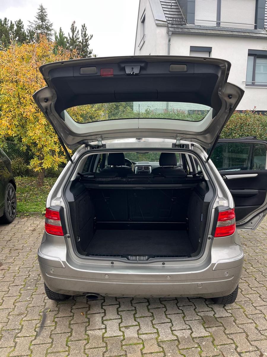 Mercedes-Benz B170 2006 — photo 12