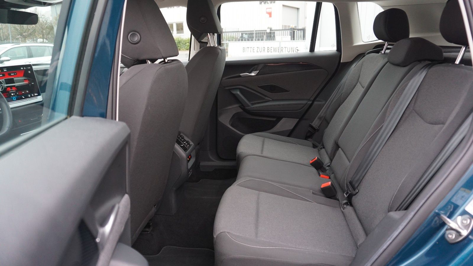 Fahrzeugabbildung Volkswagen Tiguan 2.0 TDI Kamera,Navi,LED, CarPlay, AHK el.