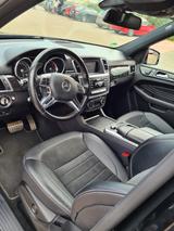 Mercedes-Benz AMG Line Exterieur/ AMG Sportpaket Exterieur - gebrauchte Mercedes-Benz ML 350 aus dem Jahr 2013