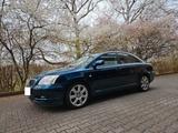 Toyota Avensis Sol 2,0-l-VVT-i Sol l Viele... - Toyota Avensis in Nürnberg