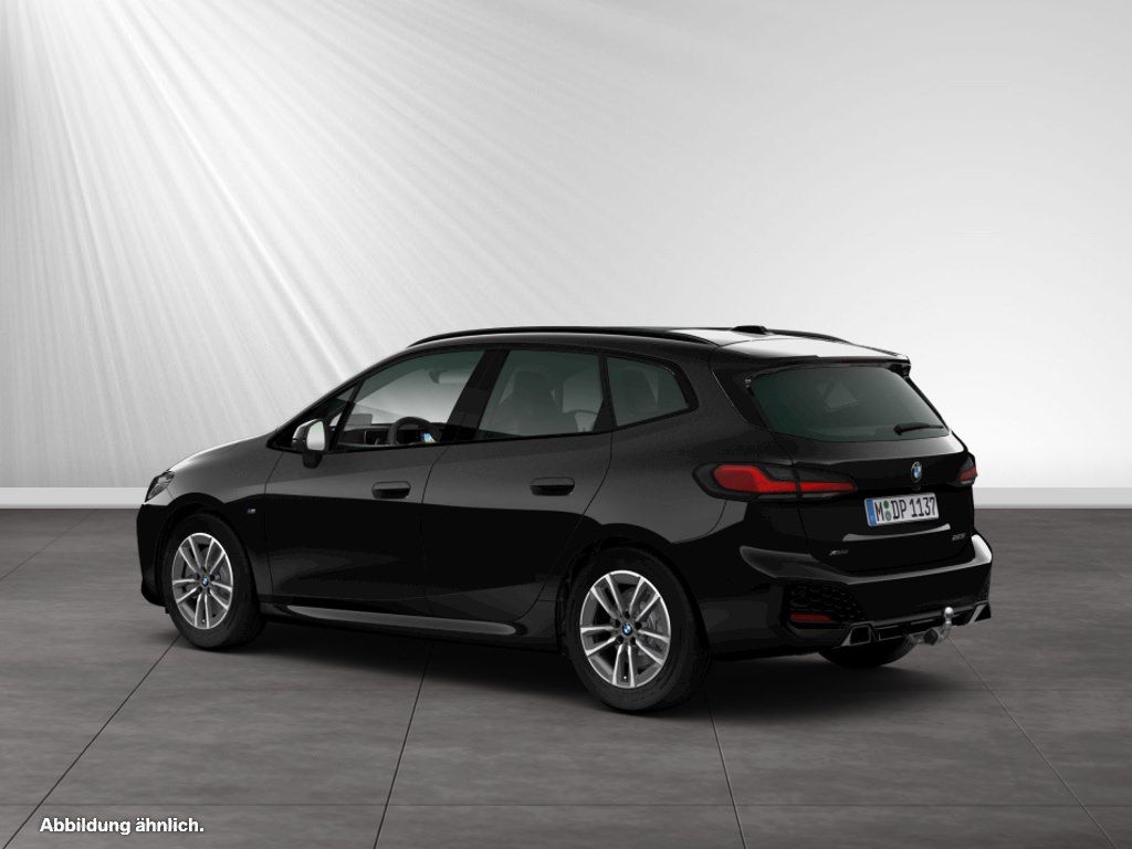 BMW 223 Active Tourer - Bild 7