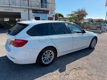 BMW 320 - 4