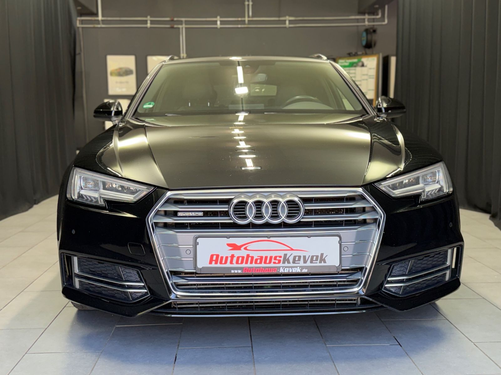 Fahrzeugabbildung Audi A4 Avant quattro sport|3xS-LINE|XENON|NAVI|VOLL