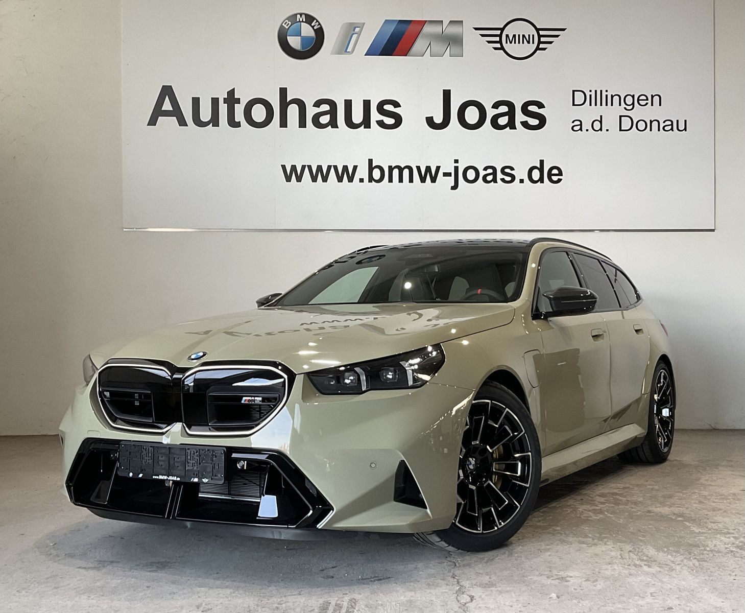 Fahrzeugeinzelansicht 4 Fahrzeugabbildung BMW M5 Touring 0,5% Versteuerung! Individuallack°Sit