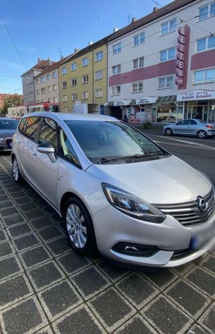 OPEL Zafira Tourer