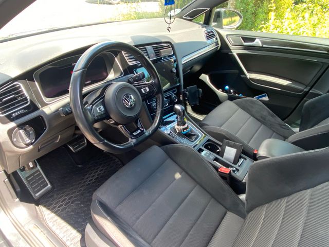 VW Golf VII Variant R 4Motion EGO-X