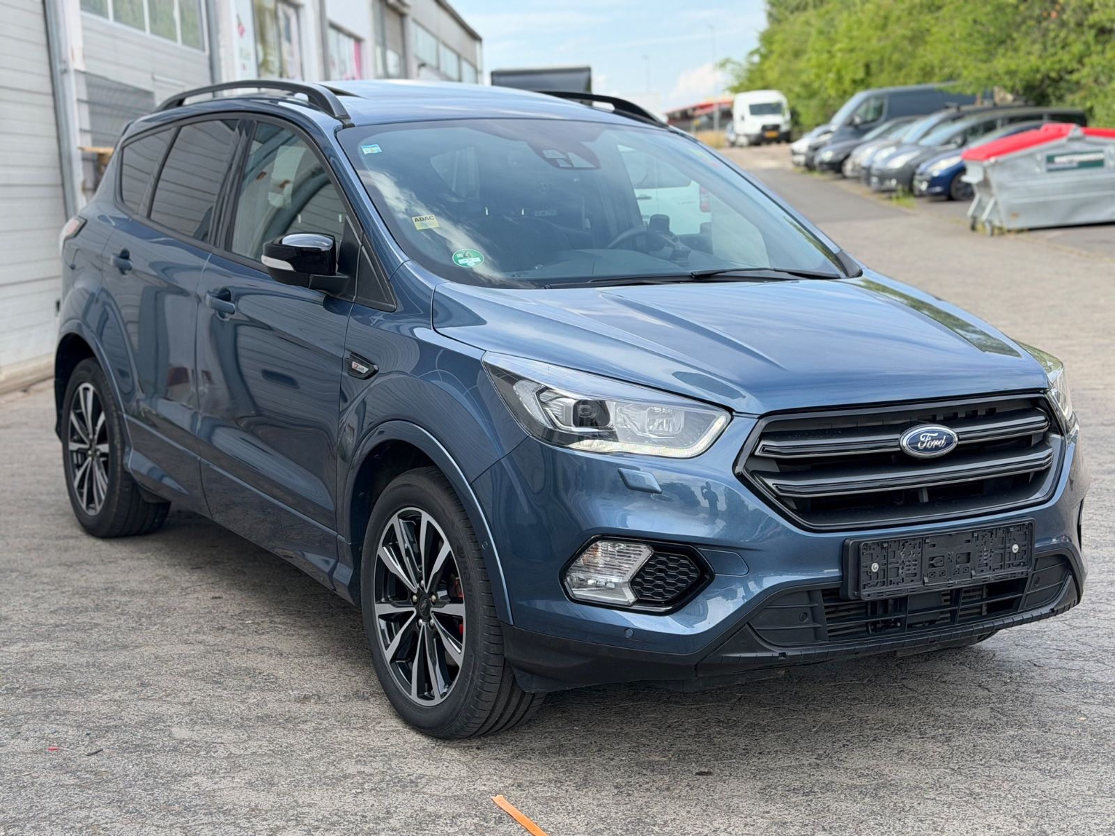 Ford Kuga ST-Line/ Automatik/ Panorama/ Kamera/ NAVI imagem 3