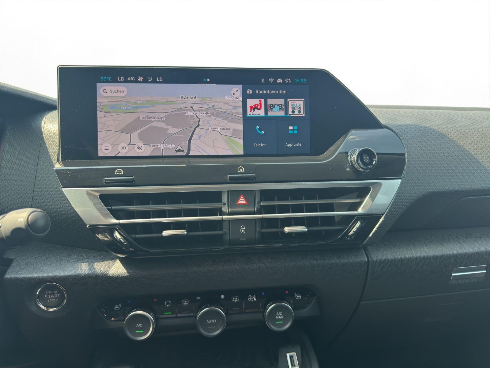 Citroën C4 PT130 EAT8 Max Kamera vorn/hinten PDC ACC SHZ