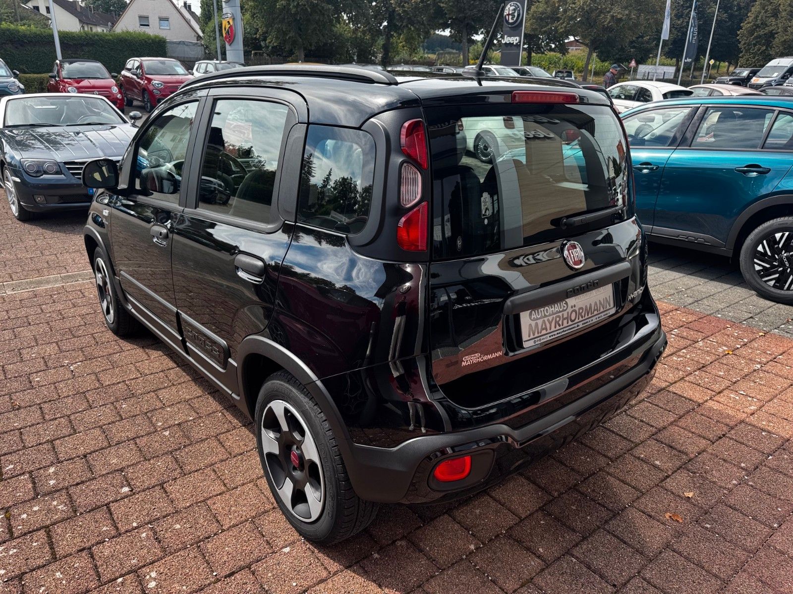 Fahrzeugabbildung Fiat Panda City Cross Plus USB KLIMAAUT. RADIO