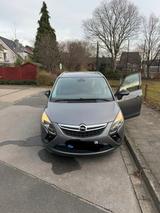 Opel zafira Tourer - Opel Zafira Tourer in Düsseldorf