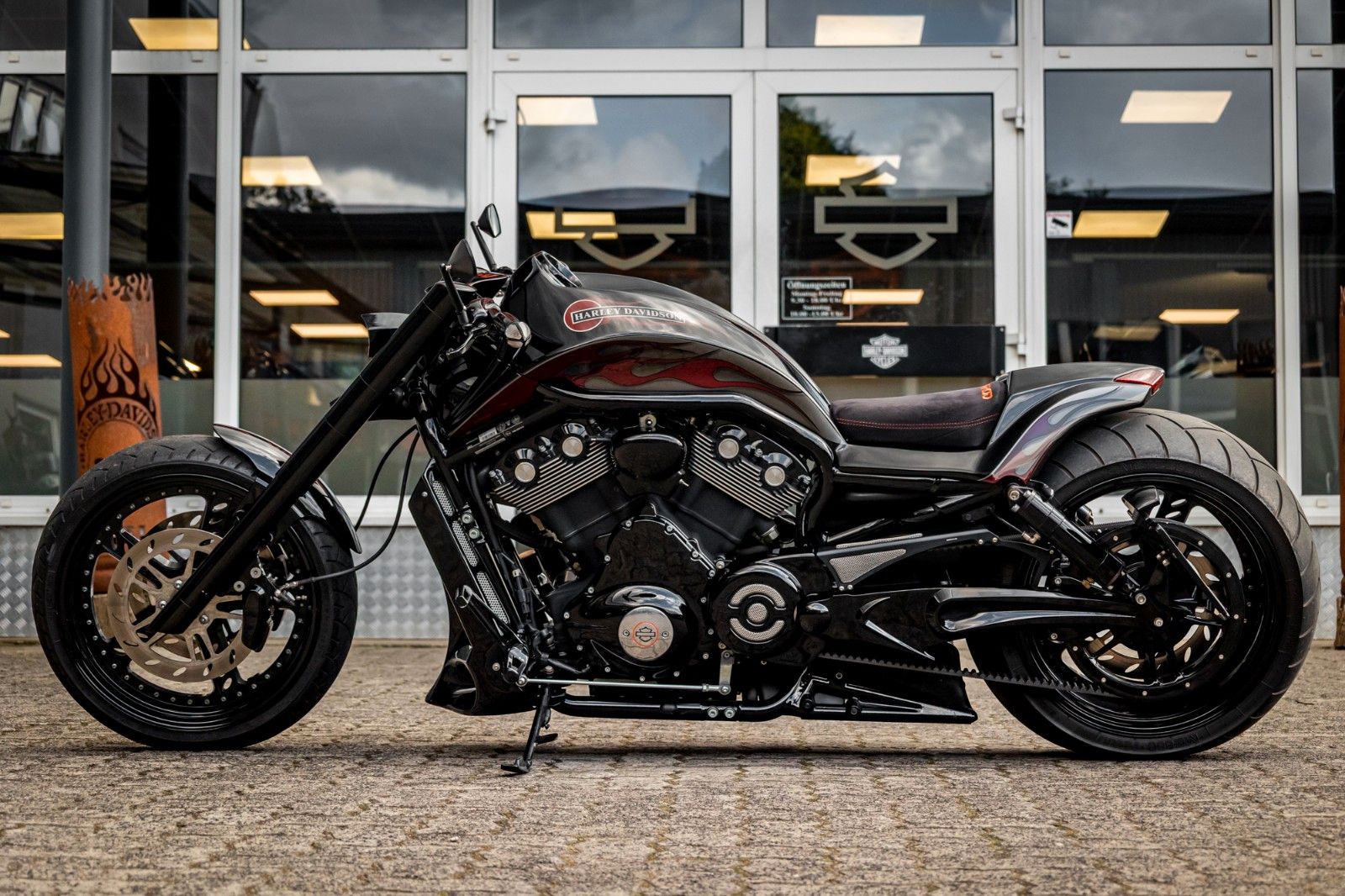 Fahrzeugabbildung Harley-Davidson VRSDCX Night Rod Special - 300er - AIRRIDE -