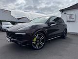 Porsche Cayenne S E-Hybrid Platinum Edition~21" Alu - Porsche in Aschaffenburg