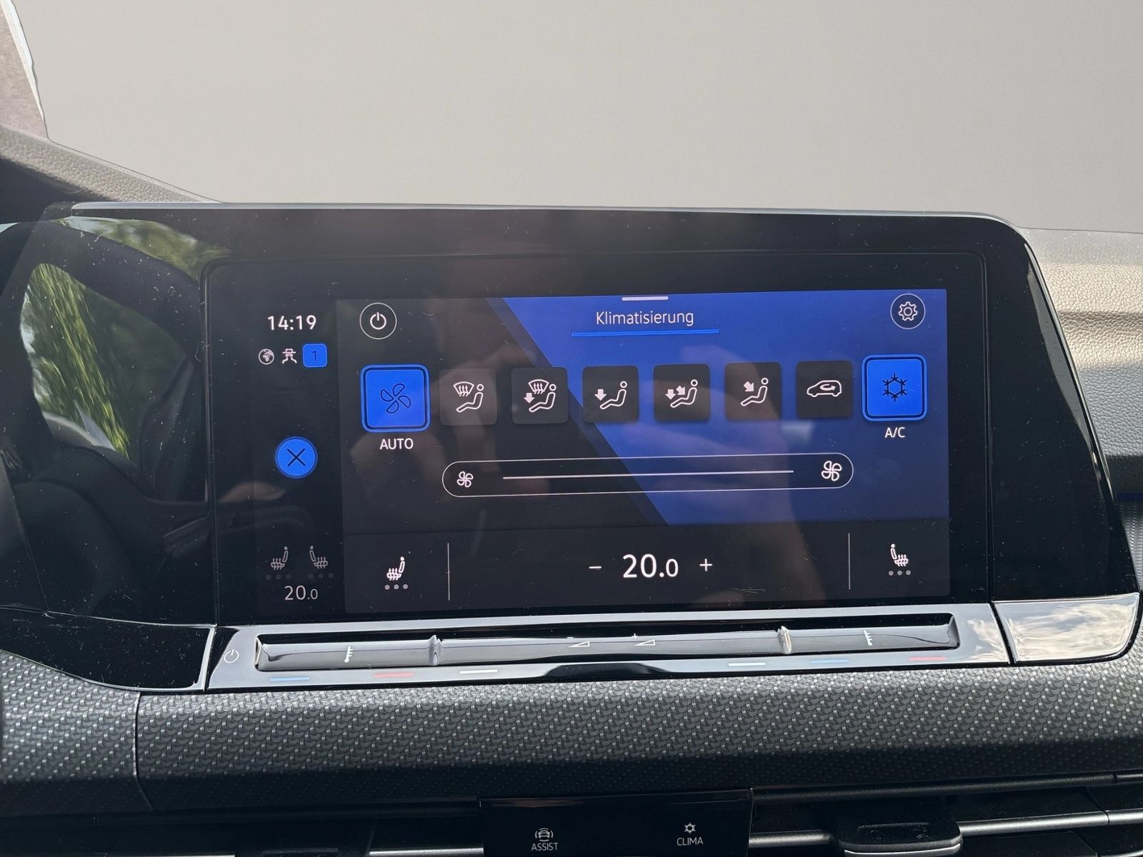 Golf Variant 1.5 eTSI R-Line, BlackStyle, Navi,