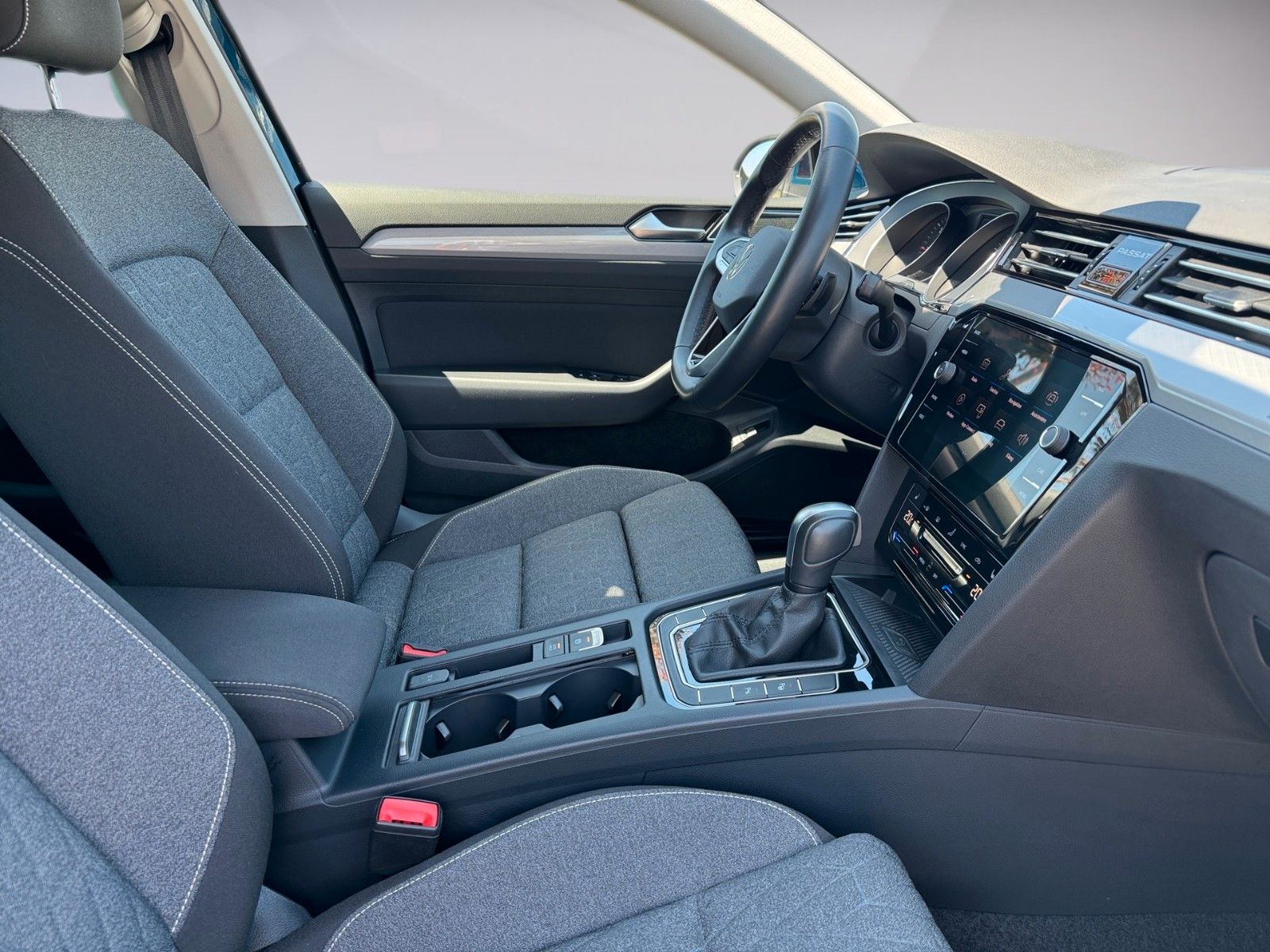 Fahrzeugabbildung Volkswagen Passat Variant Business 2.0 TDI