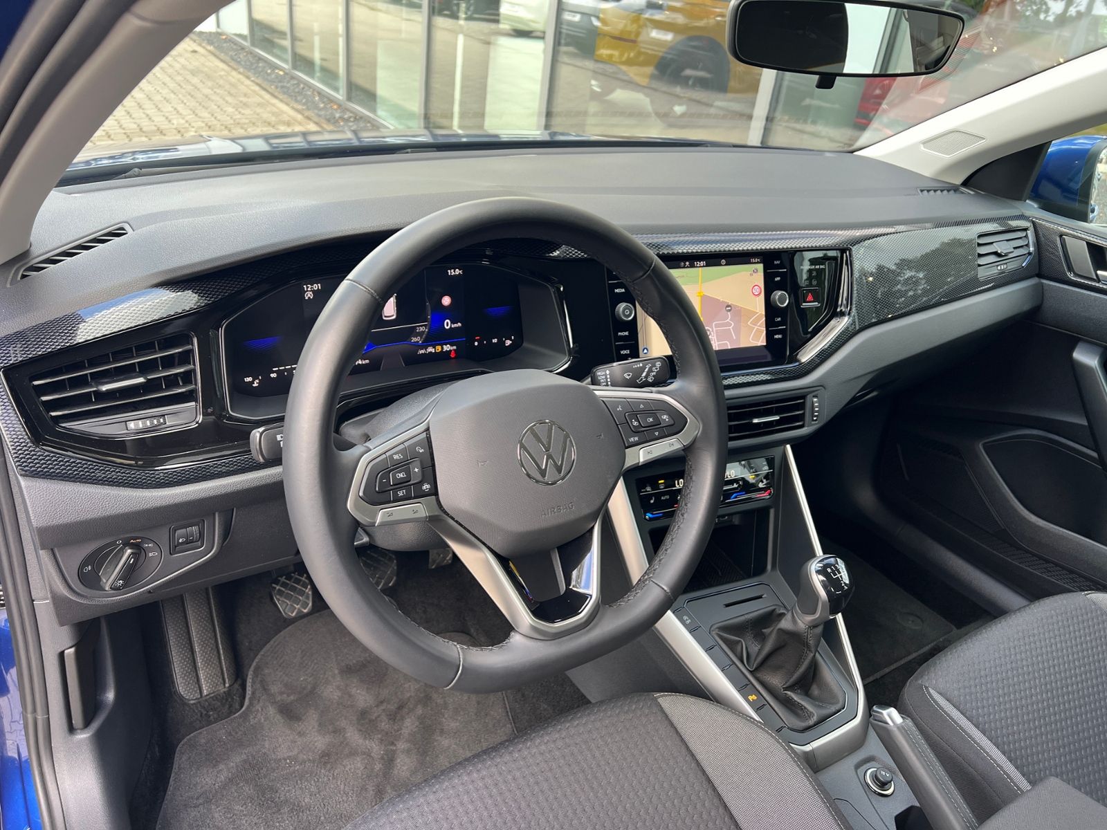 Fahrzeugabbildung Volkswagen Taigo Life 1,0 l TSI *LED, Navi, Kamera, 16''-LM