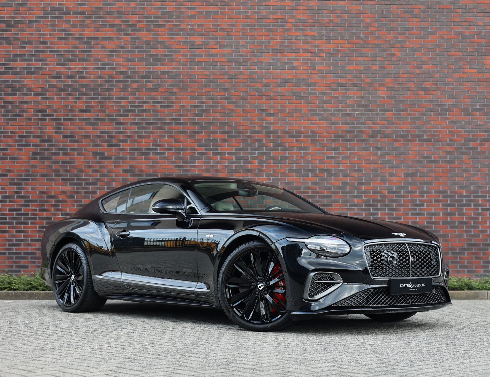Bentley Continental GT Speed V8 Hybrid