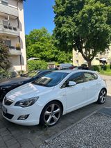 Opel Astra 1.4 Turbo ecoFLEX Edition 103kW S/S Ed... - Opel Astra in Stuttgart