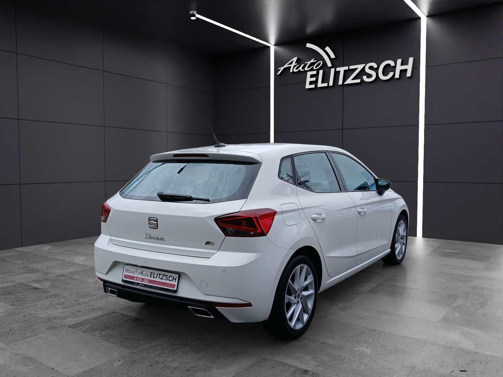 Fahrzeugabbildung SEAT Ibiza TSI FR -Line LED Navi AID GRA RFK SH LM