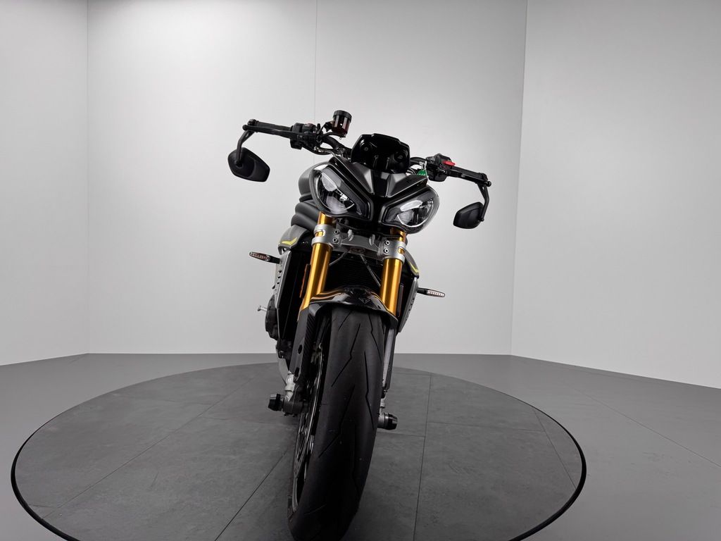 Fahrzeugabbildung Triumph SPEED TRIPLE 1200 RS *TOP-ZUSTAND *1. HAND