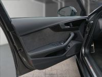 Audi RS4 - Vorschau Bild 17