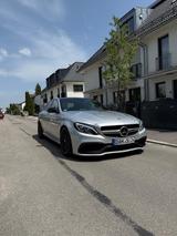 Mercedes-Benz C 63 AMG Mercedes-AMG C 63 S Mercedes-AMG S - silberne Mercedes-Benz C 63 AMG